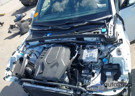 2025 Porsche Macan T из США, поврежденный, VIN WP1AA2A51SLB09302